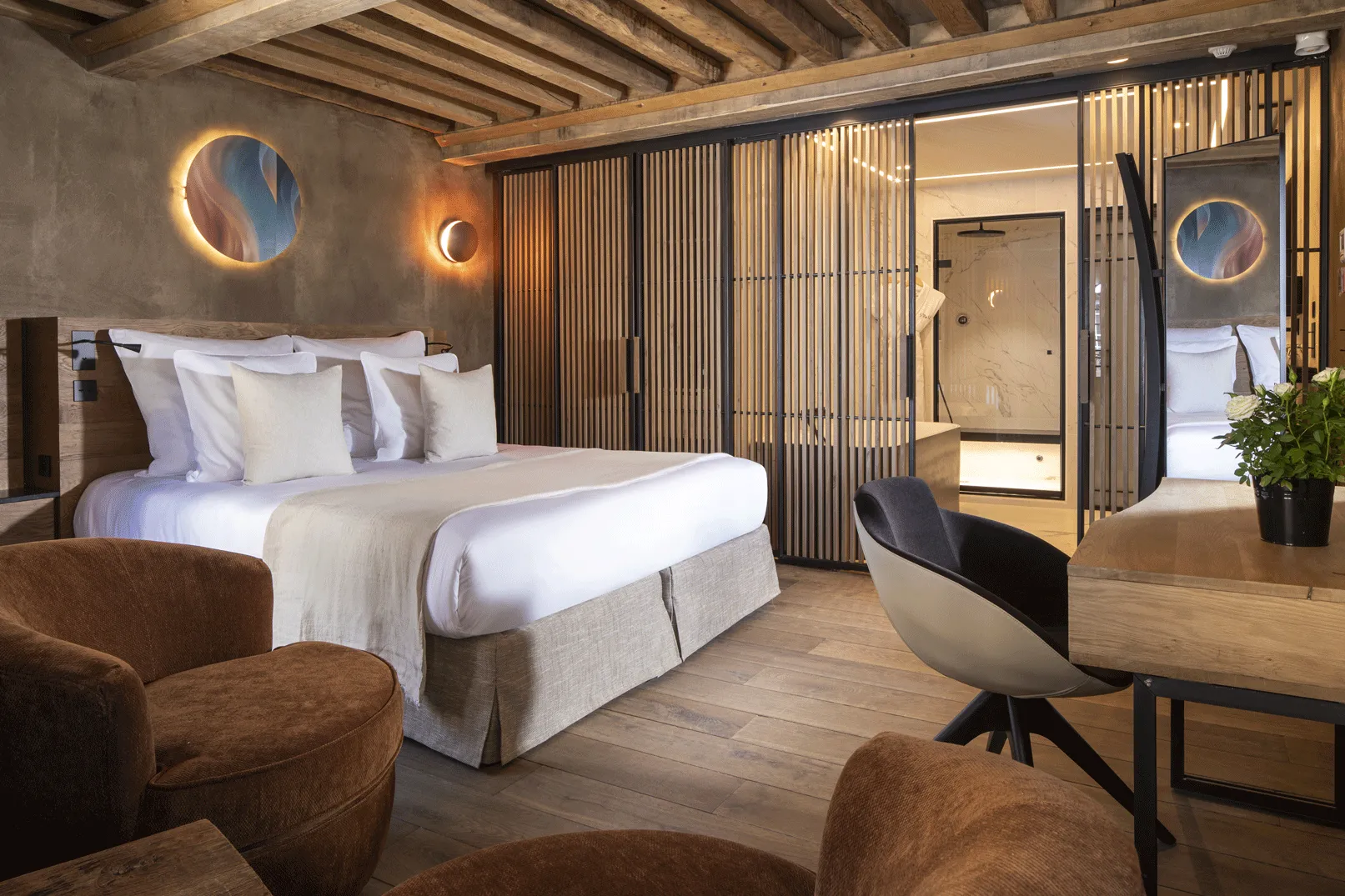 chambre avec cadre intimiste à l'hôtel Saint-Delis